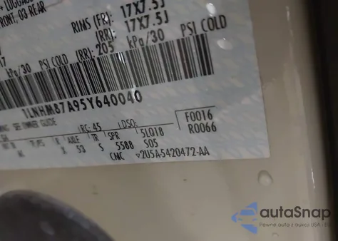 2005 Lincoln Ls V8 z USA, uszkodzony, nr VIN 1LNHM87A95Y640040